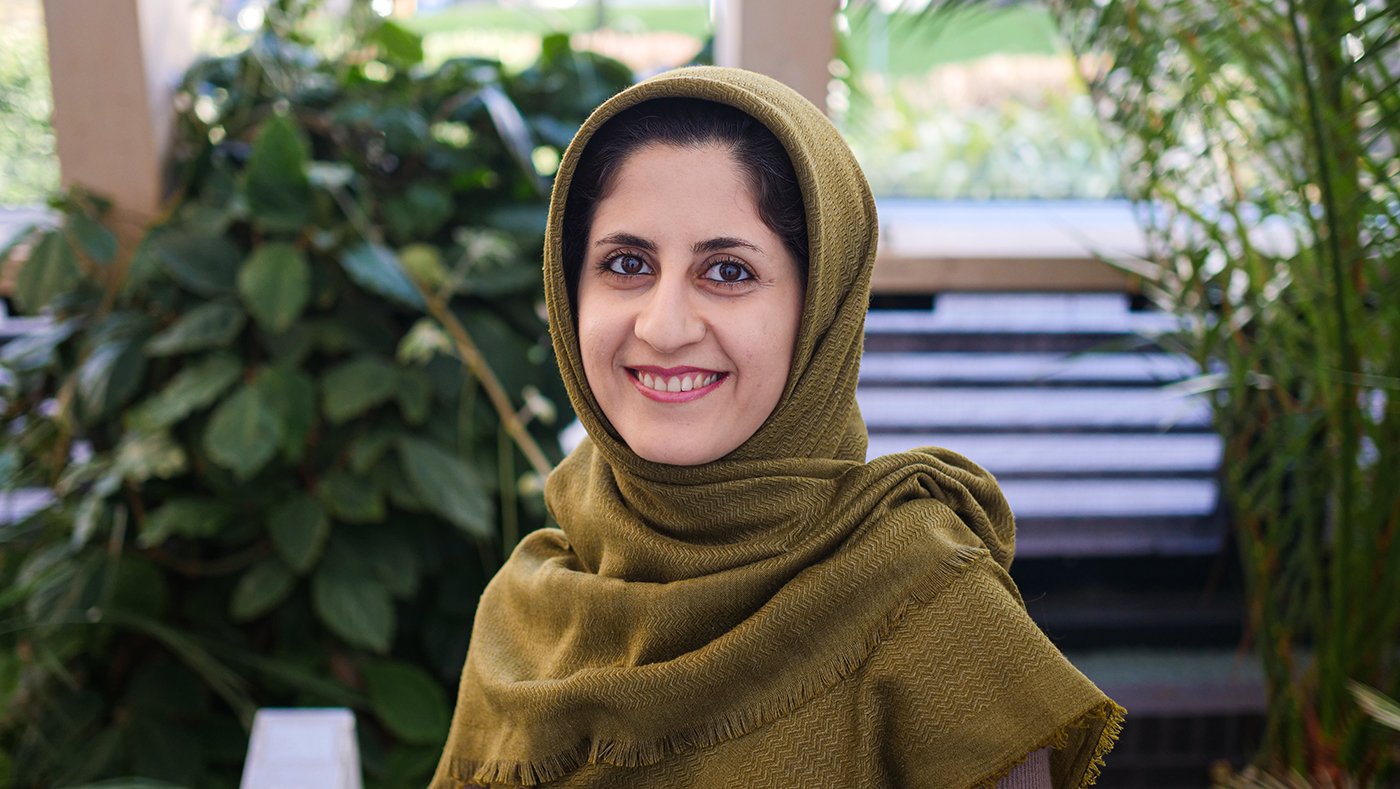 ElahehPooyandeh1_Smaller