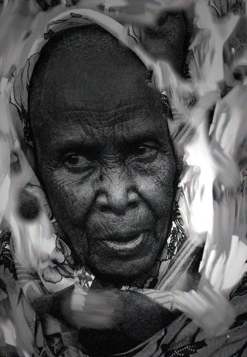 Muramvia lady - Portrait # 7. Muramvia - Burundi © 2007 Jan Oberg, TFF
