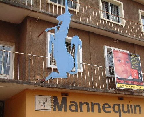Streets of Bujumbura, Burundi © 2003 Jan Oberg