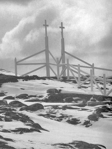 Nuuk's new churchyard © Jan Oberg, TFF 2005